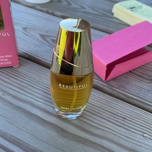 NWOT Beautiful Estée Lauder perfume